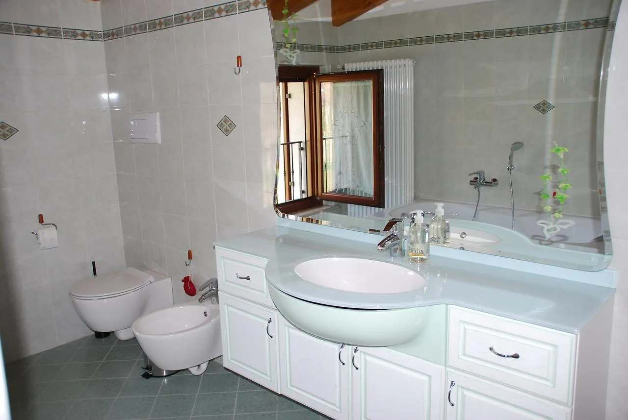 B&B Casa Mia Valeggio sul Mincio Italy